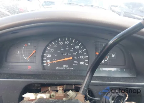 1996 Toyota Tacoma z USA, uszkodzony, nr VIN 4TANL42N2TZ151317